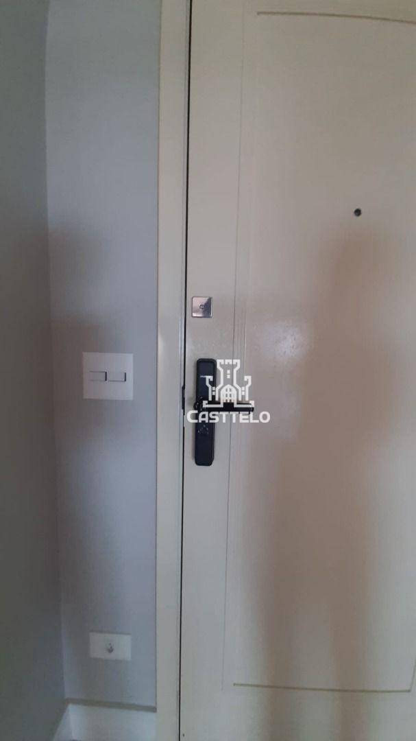 Apartamento à venda com 4 quartos, 230m² - Foto 4