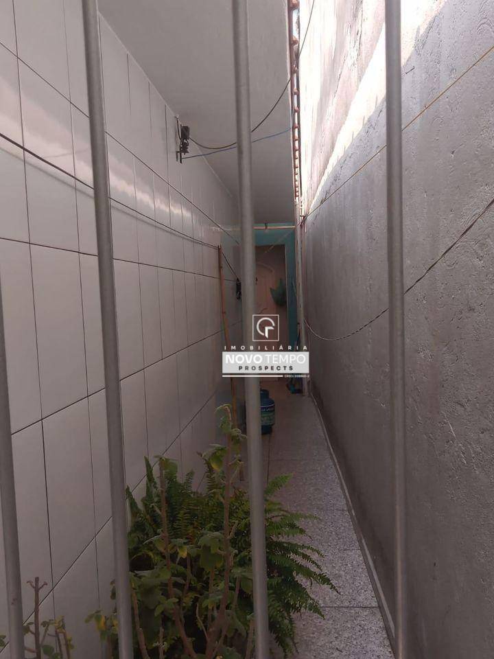Casa à venda com 4 quartos, 160m² - Foto 5