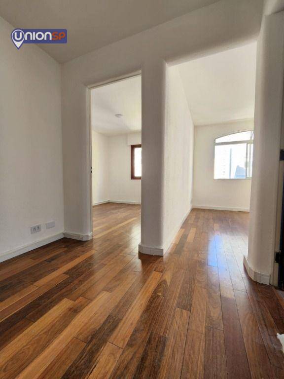 Apartamento à venda com 1 quarto, 45m² - Foto 3