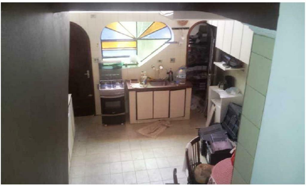 Sobrado à venda com 3 quartos, 170m² - Foto 1