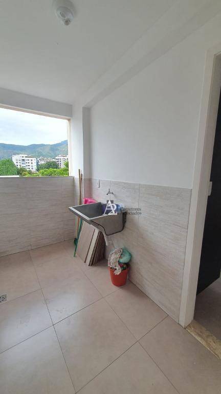 Apartamento à venda com 2 quartos, 79m² - Foto 12