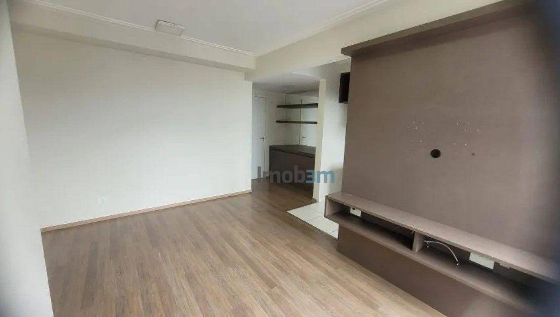 Apartamento para alugar com 2 quartos, 55m² - Foto 6