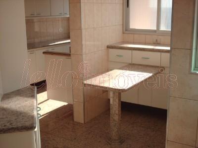 Apartamento para alugar com 3 quartos, 188m² - Foto 8