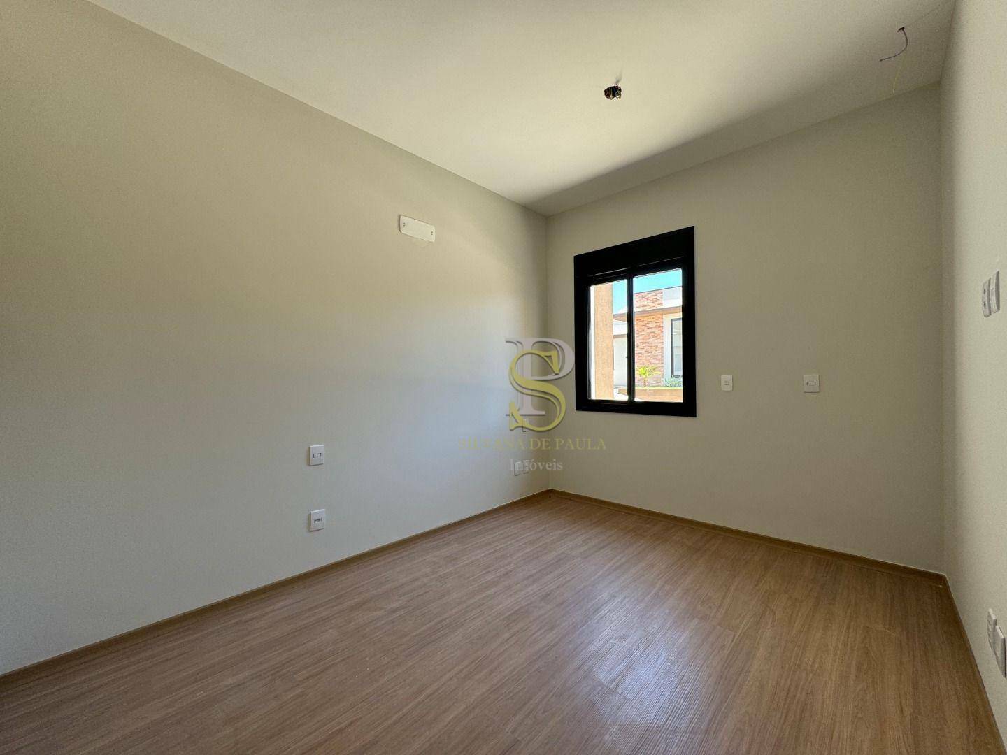 Casa à venda com 3 quartos, 96m² - Foto 12