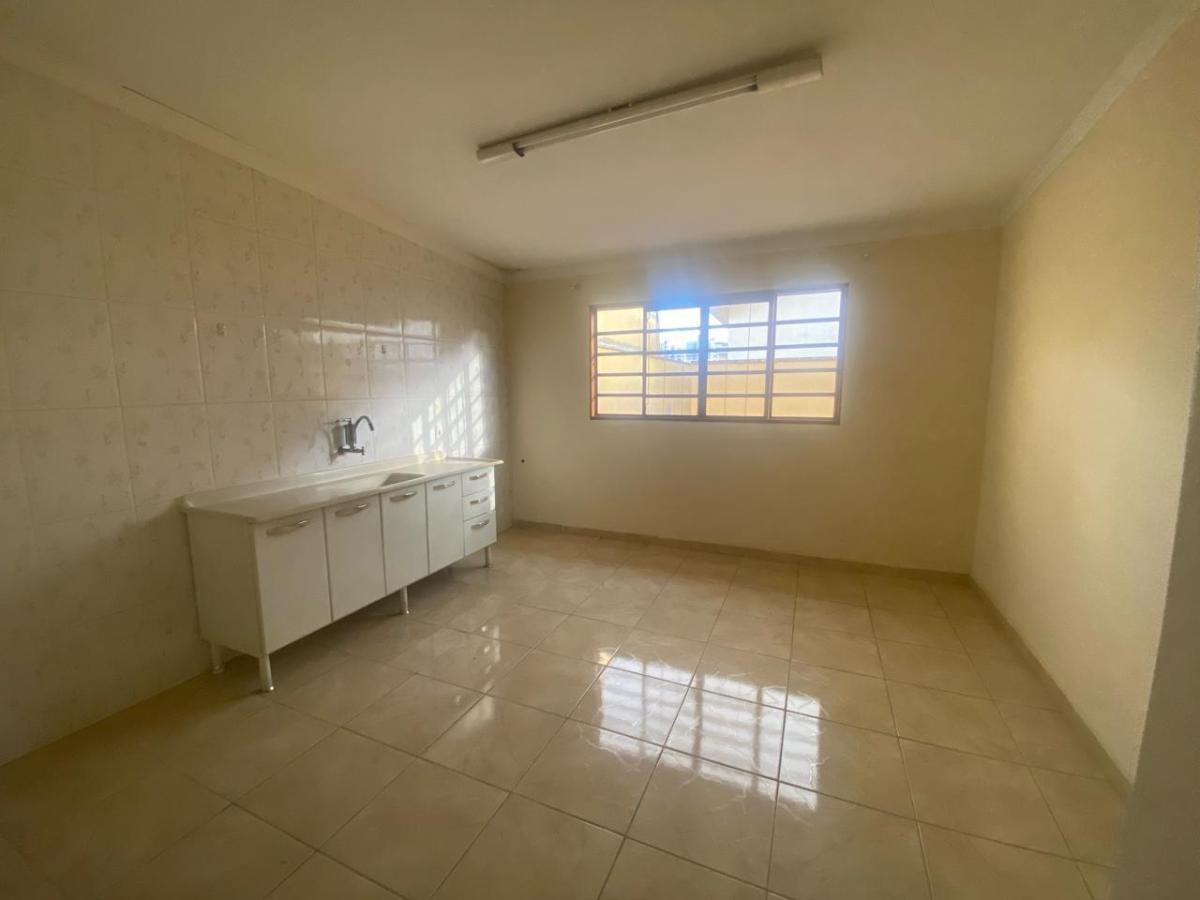 Casa à venda com 3 quartos, 160m² - Foto 10