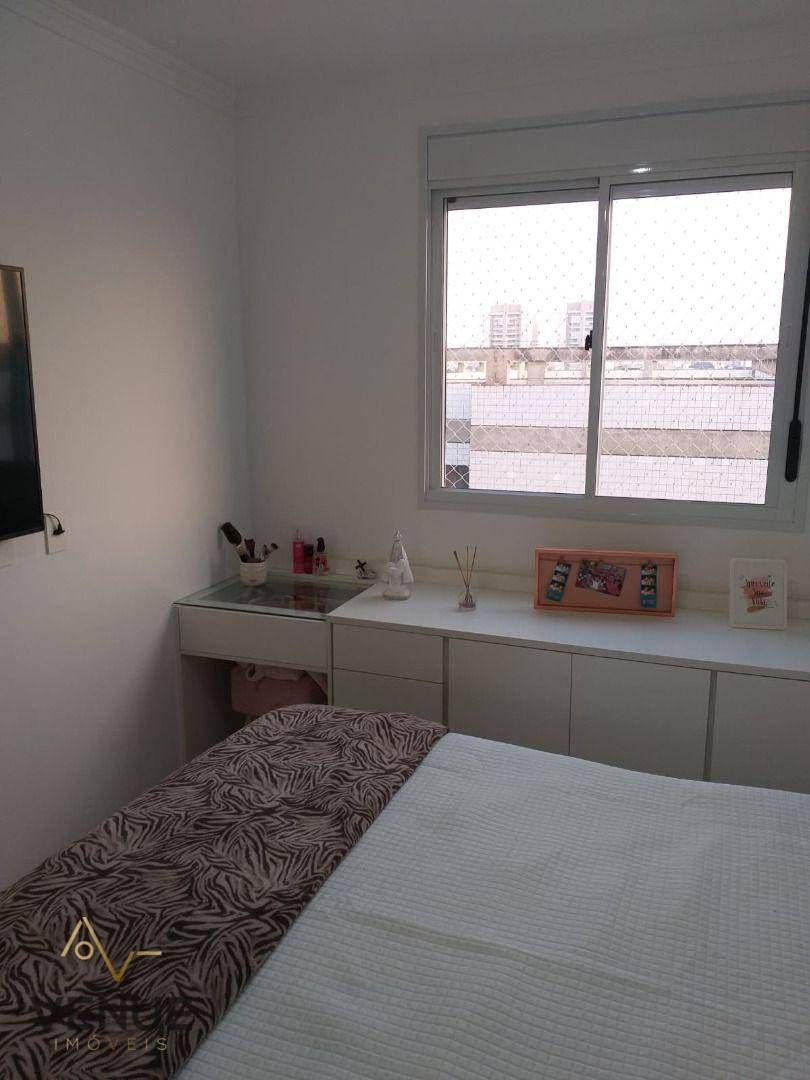 Apartamento à venda com 2 quartos, 63m² - Foto 18