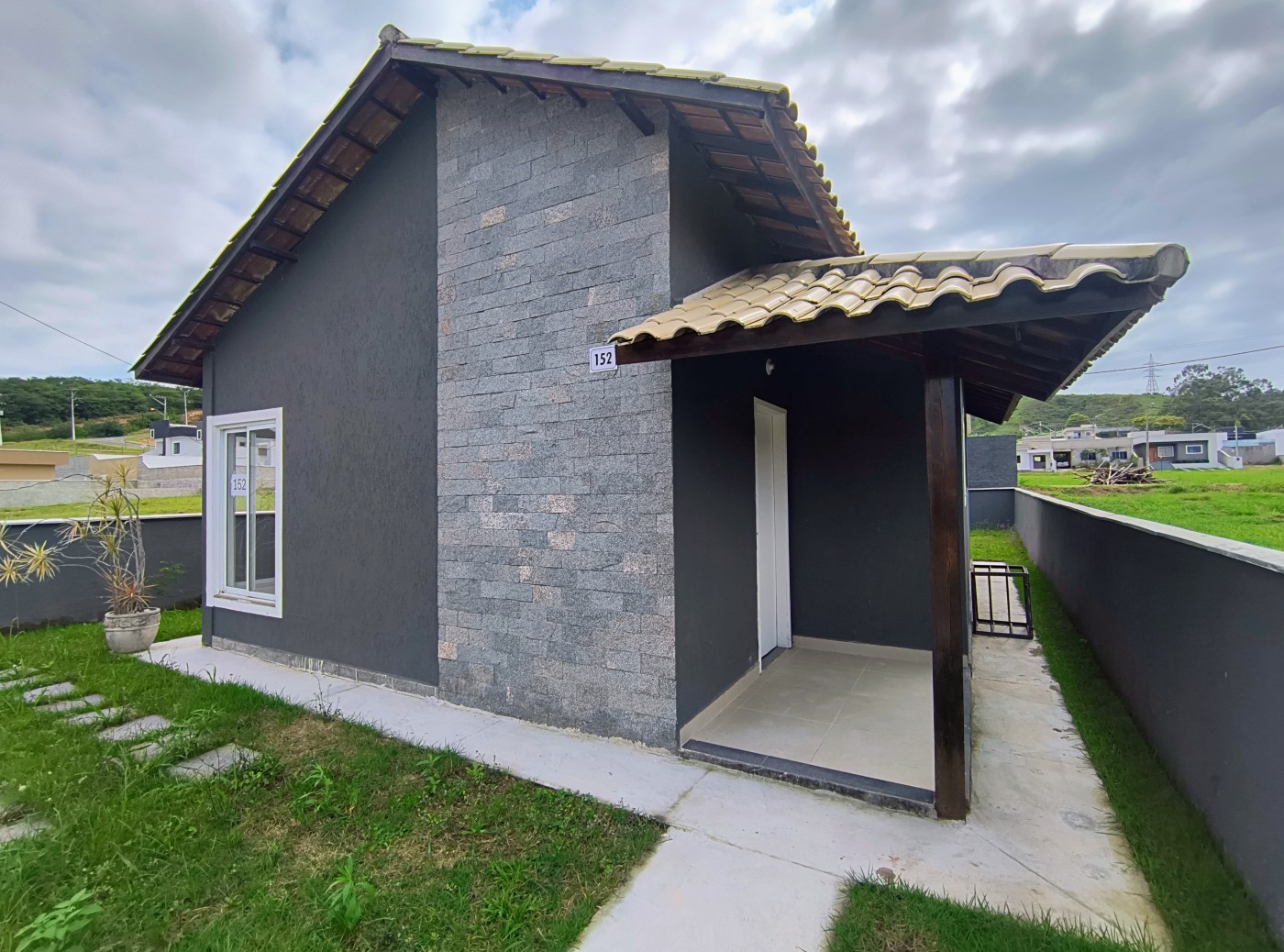 Casa à venda com 2 quartos, 216m² - Foto 3