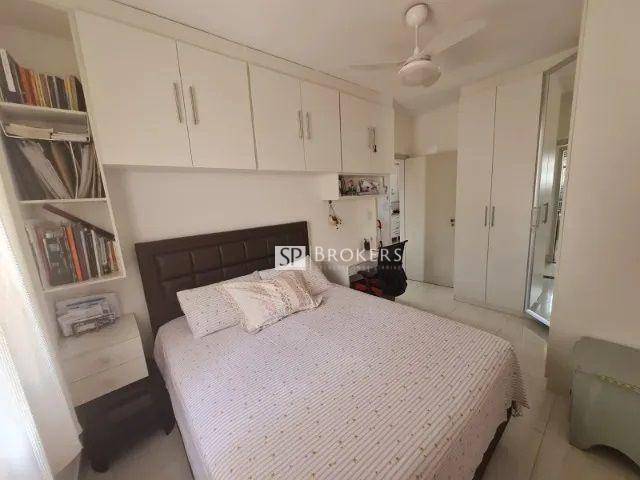 Apartamento à venda com 2 quartos, 82m² - Foto 11