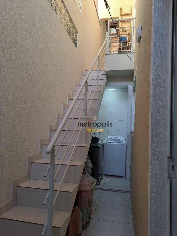 Sobrado à venda com 3 quartos, 250m² - Foto 14