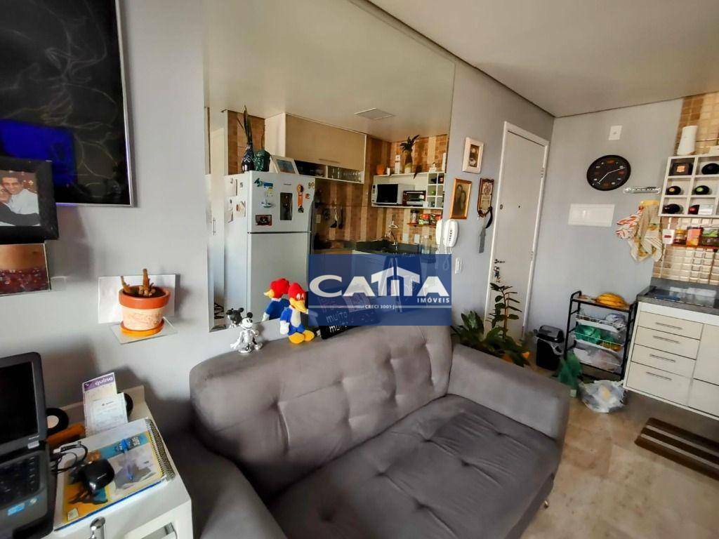 Apartamento à venda com 1 quarto, 42m² - Foto 1