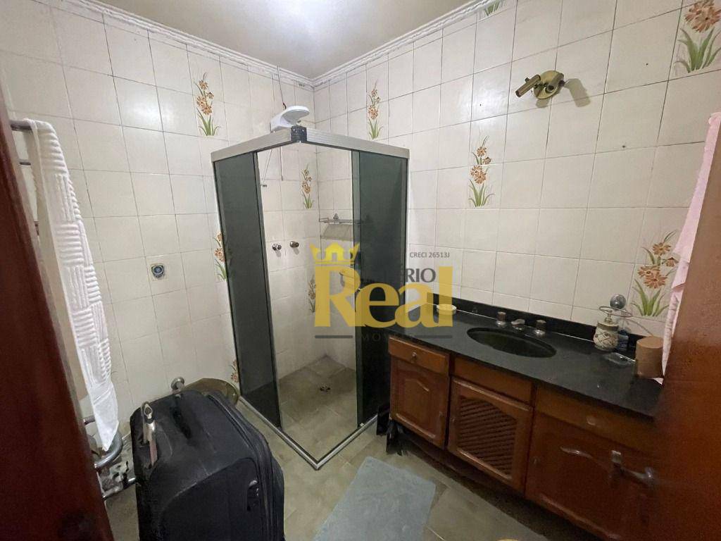 Casa à venda e aluguel com 3 quartos, 390m² - Foto 16