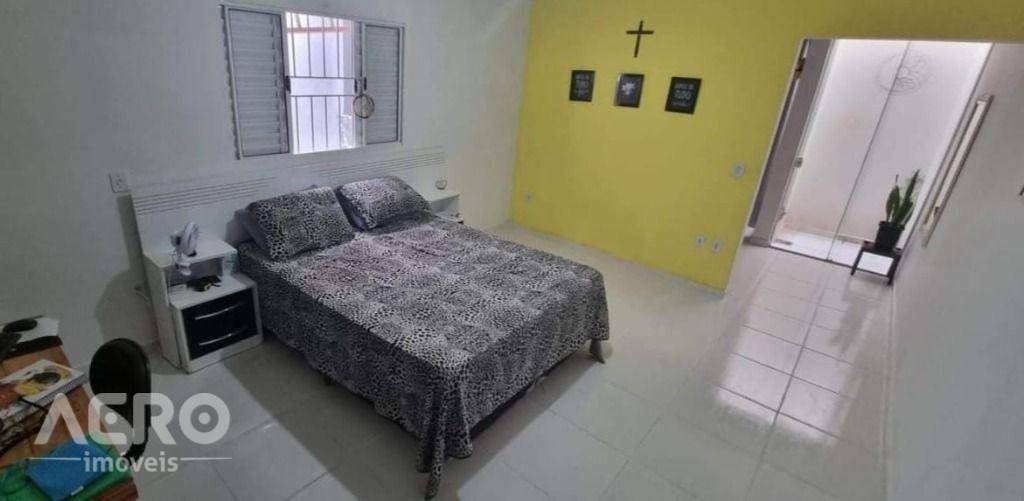 Casa à venda com 3 quartos, 160m² - Foto 25