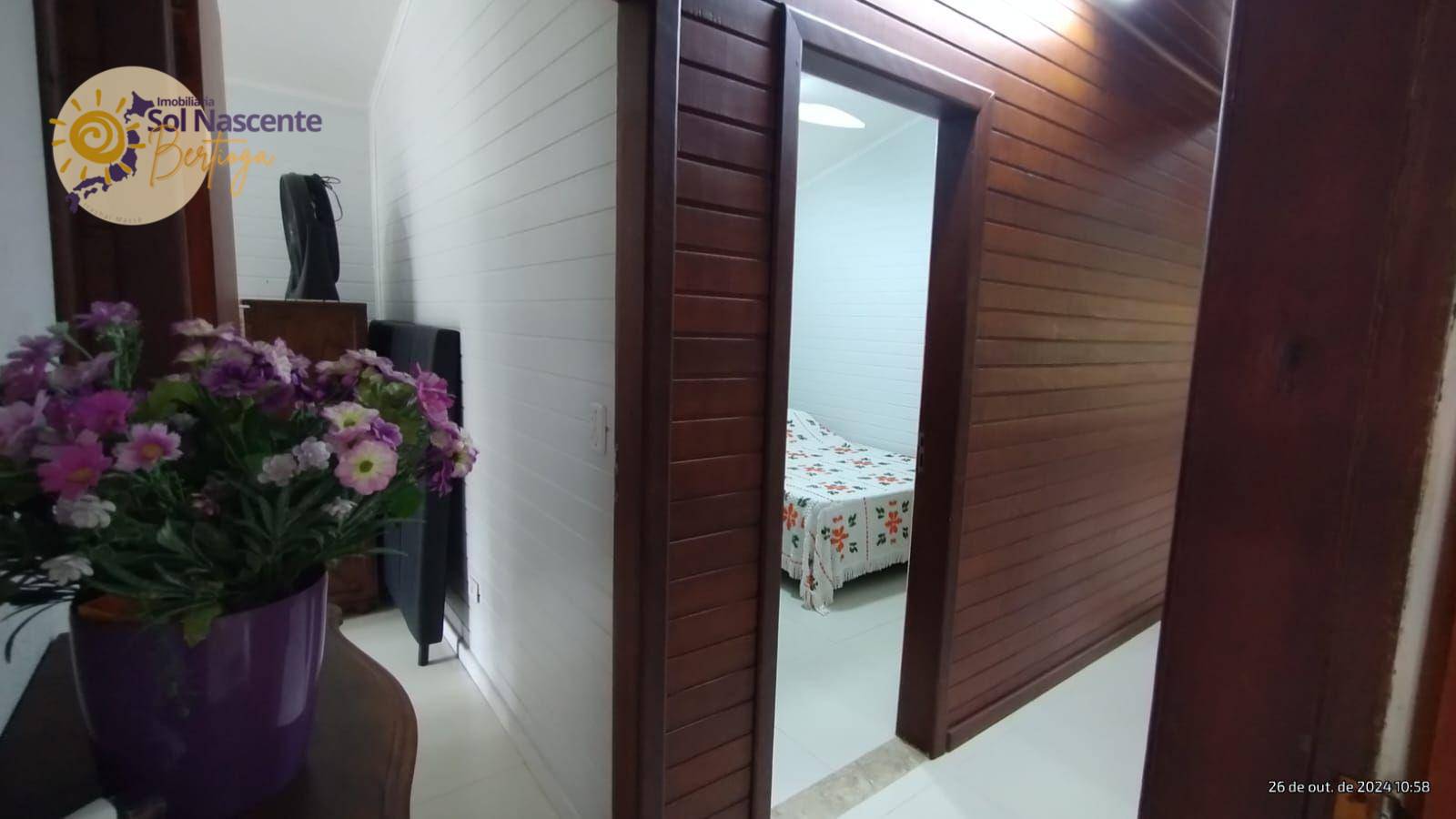 Casa à venda com 3 quartos, 136m² - Foto 13