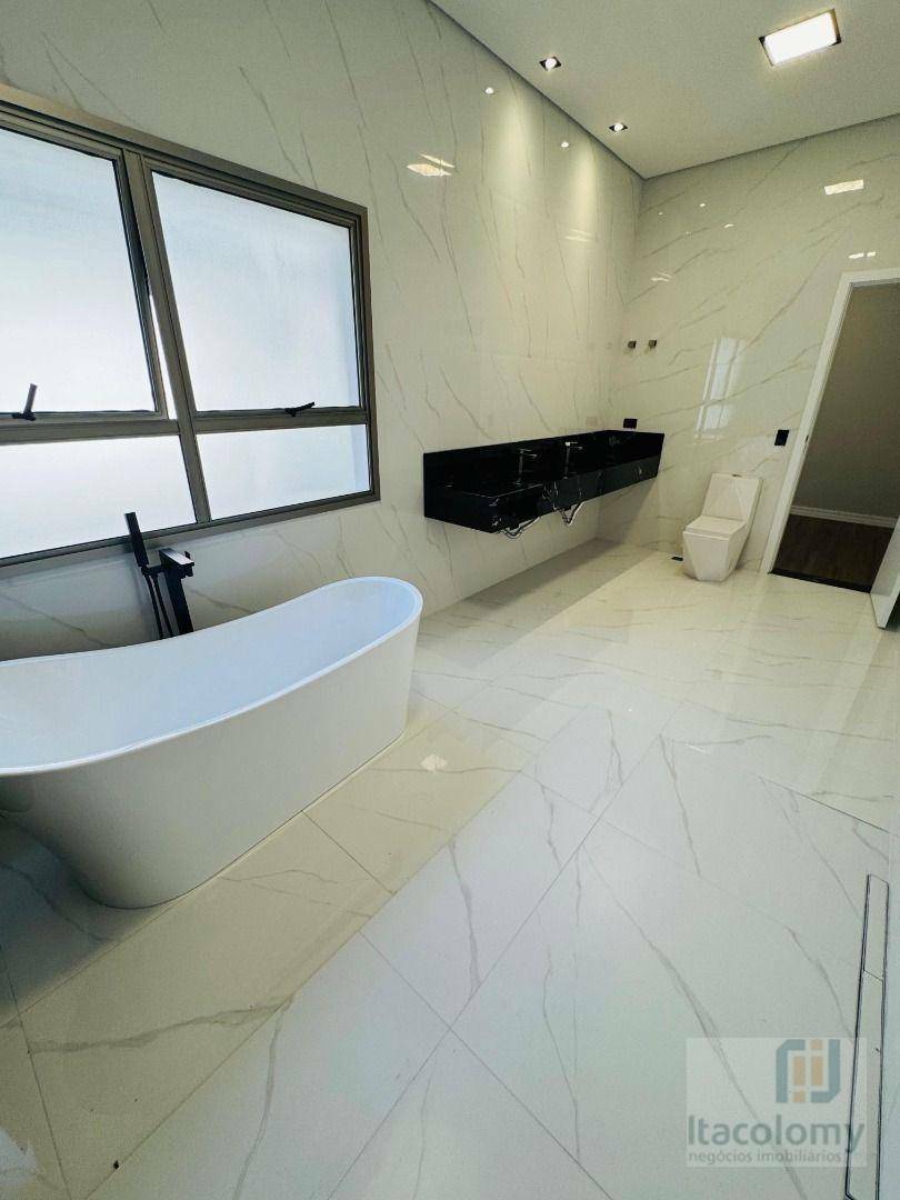 Casa de Condomínio à venda com 3 quartos, 265m² - Foto 34