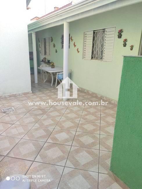 Casa à venda com 4 quartos, 200m² - Foto 17