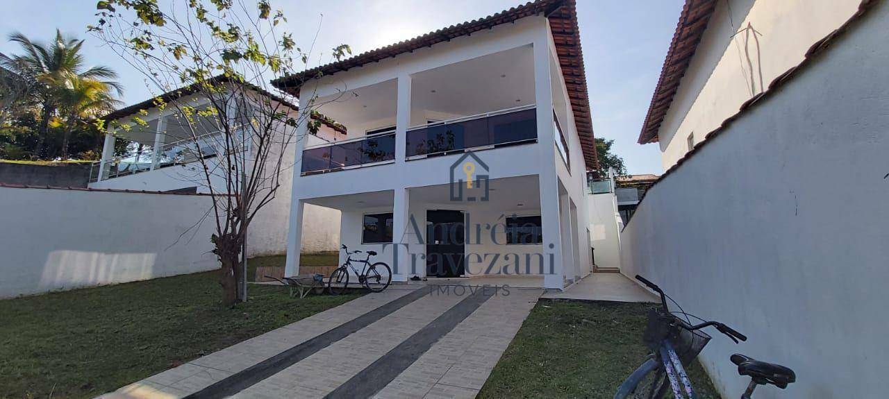 Casa de Condomínio à venda com 5 quartos, 265m² - Foto 2