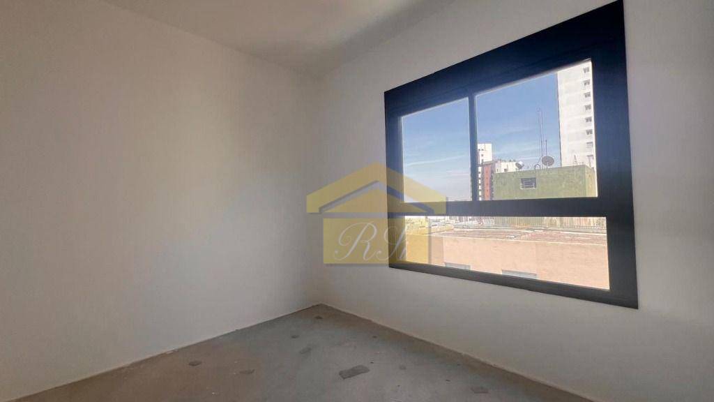 Apartamento à venda com 3 quartos, 143m² - Foto 17