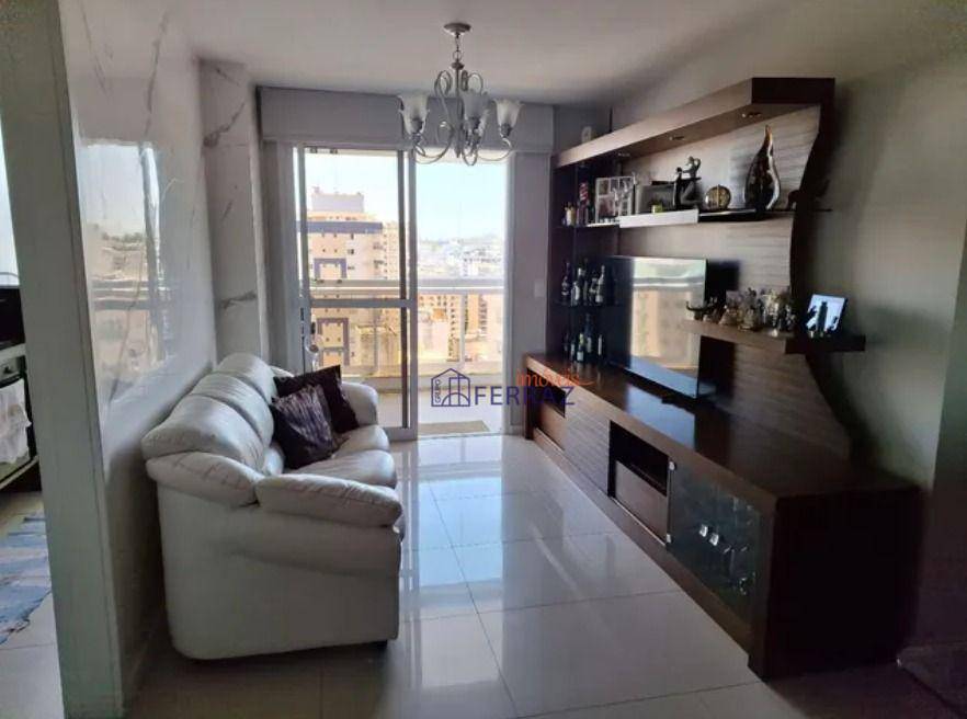 Apartamento à venda com 2 quartos, 82m² - Foto 3