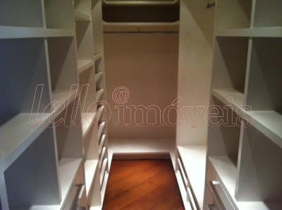 Apartamento para alugar com 3 quartos, 220m² - Foto 12