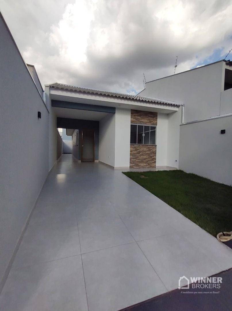 Casa à venda com 3 quartos, 80m² - Foto 2