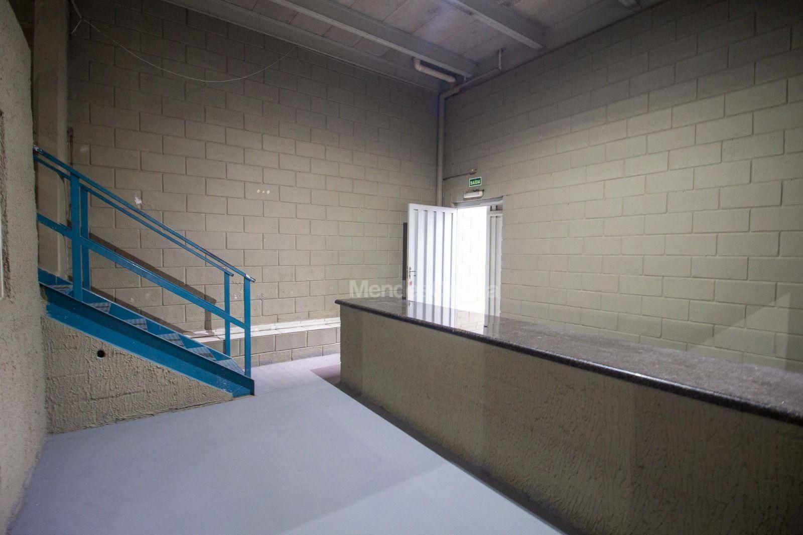 Depósito-Galpão-Armazém para alugar, 398m² - Foto 7