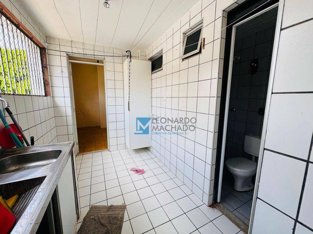 Apartamento à venda com 3 quartos, 126m² - Foto 9