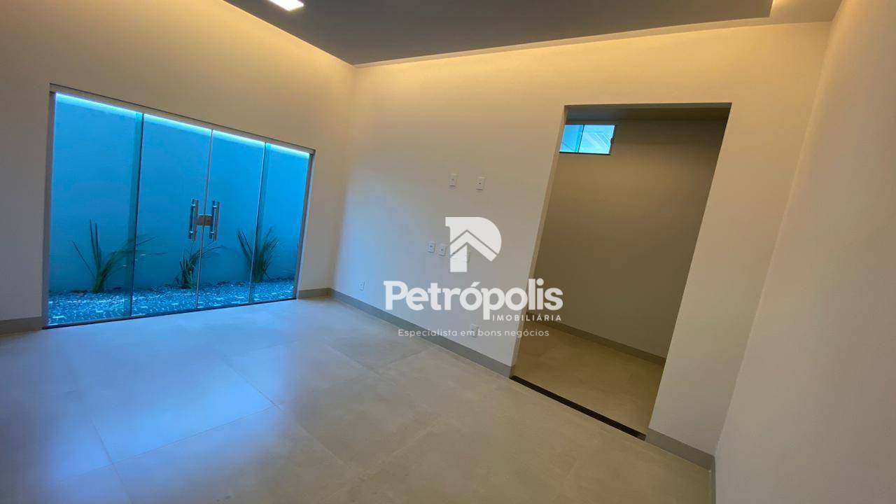 Casa à venda com 4 quartos, 196m² - Foto 15