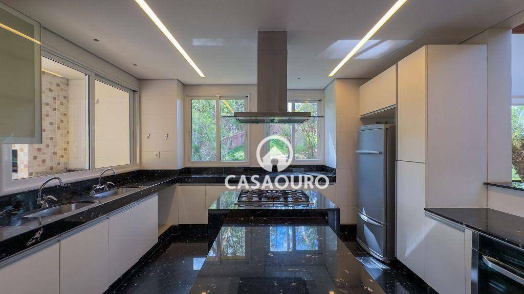 Casa de Condomínio à venda com 4 quartos, 397m² - Foto 12