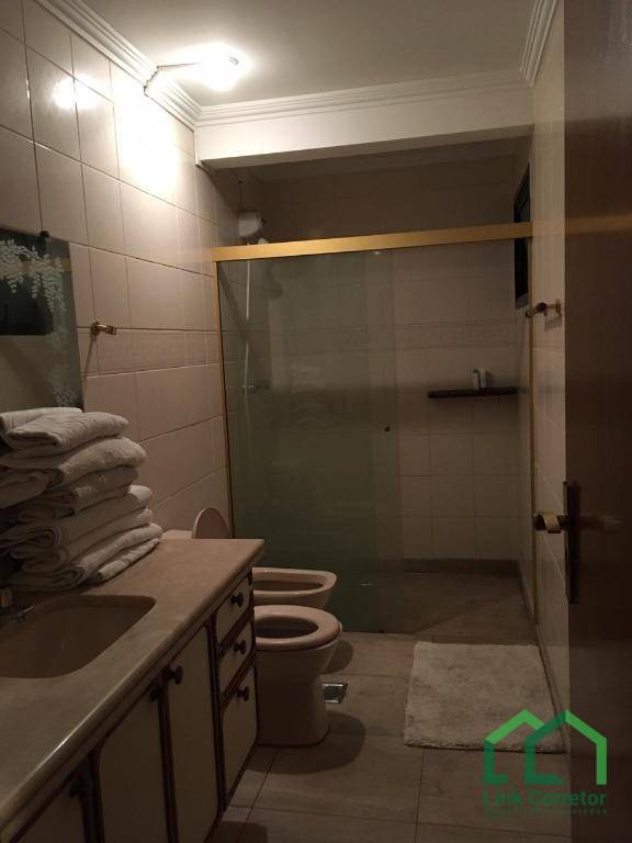 Apartamento à venda e aluguel com 4 quartos, 307m² - Foto 21