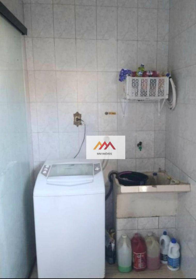 Casa à venda com 2 quartos, 110m² - Foto 8