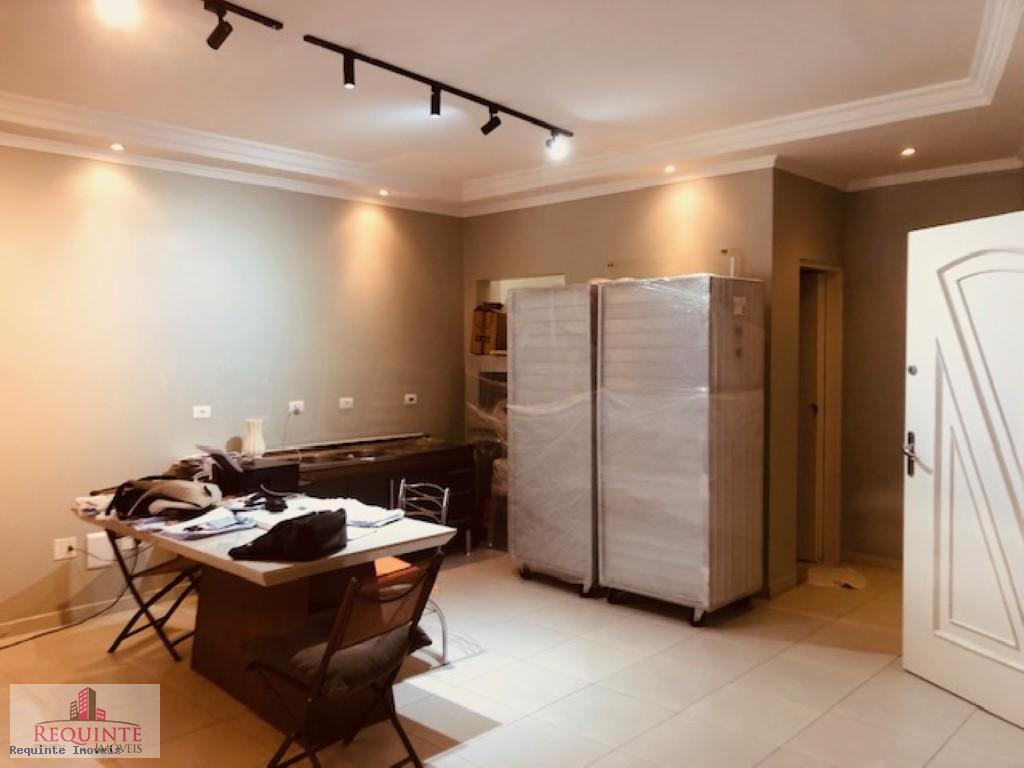 Casa à venda com 8 quartos, 220m² - Foto 10