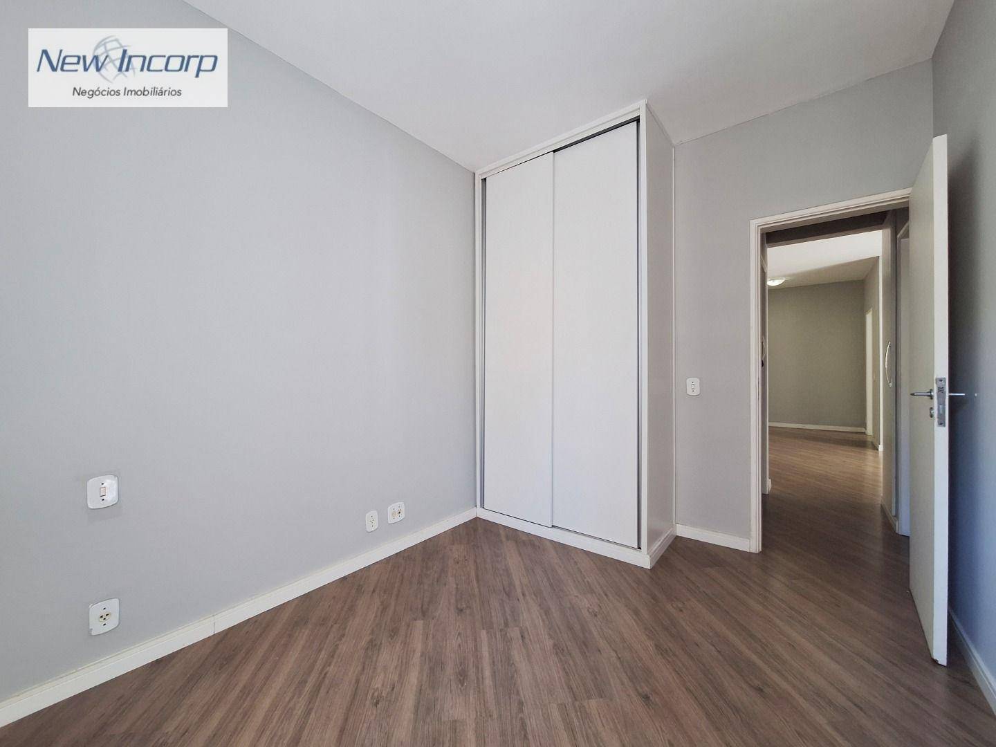 Apartamento à venda com 2 quartos, 65m² - Foto 20