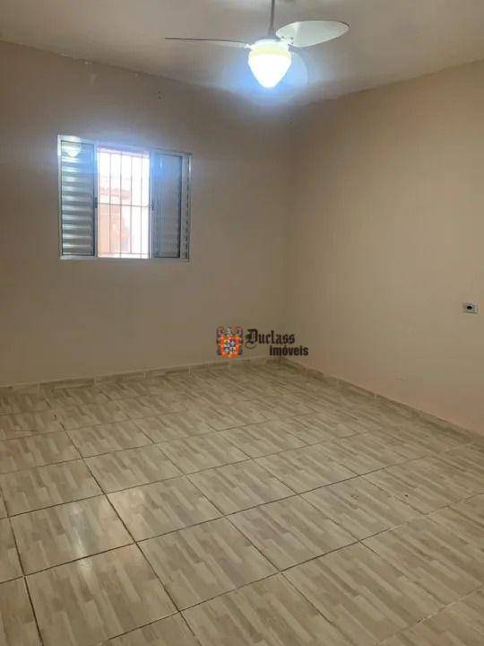 Casa à venda com 2 quartos, 60m² - Foto 7