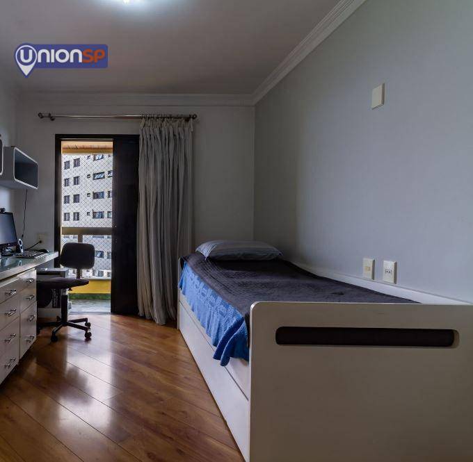 Apartamento à venda com 3 quartos, 220m² - Foto 10