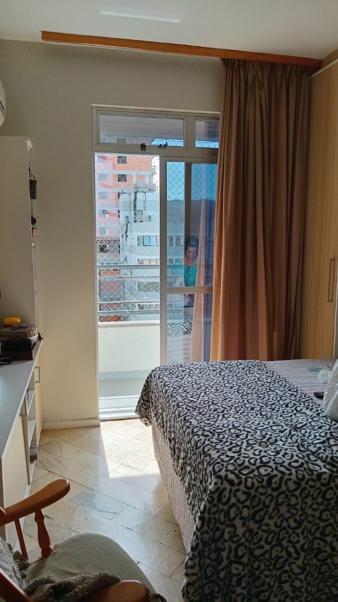 Apartamento à venda com 2 quartos, 75m² - Foto 16