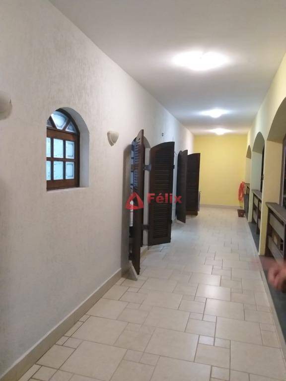 Sobrado à venda com 4 quartos, 330m² - Foto 16