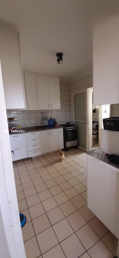 Apartamento à venda com 2 quartos, 65m² - Foto 7