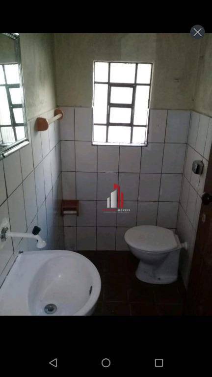 Casa à venda com 2 quartos, 200m² - Foto 8