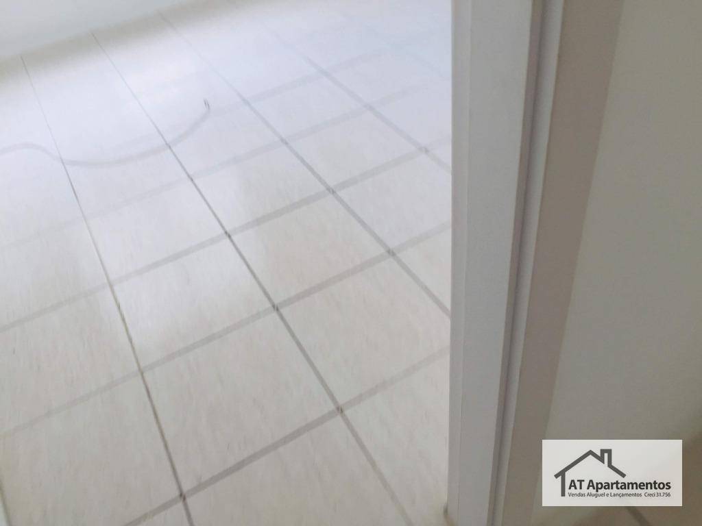 Apartamento à venda com 3 quartos, 68m² - Foto 19