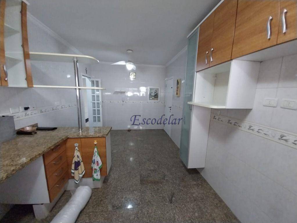 Apartamento à venda com 3 quartos, 136m² - Foto 22