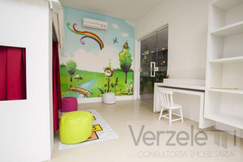 Apartamento à venda com 3 quartos, 134m² - Foto 4