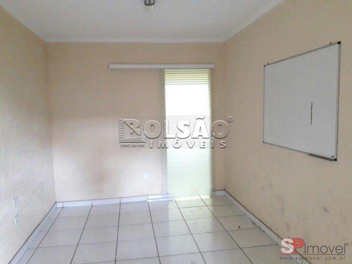 Sobrado para alugar com 2 quartos, 200m² - Foto 5