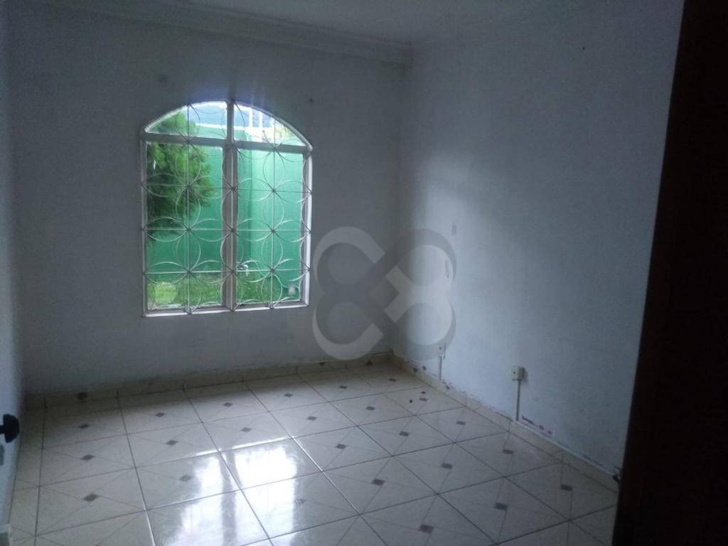 Casa, 3 quartos, 190 m² - Foto 2