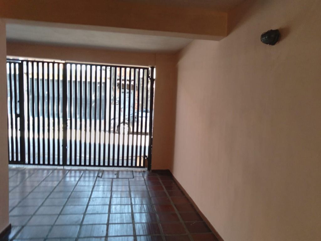 Sobrado à venda com 4 quartos, 120m² - Foto 7