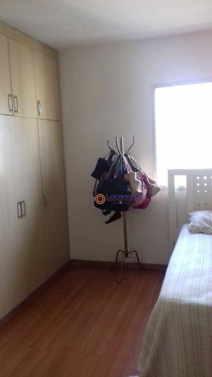 Apartamento à venda com 2 quartos, 78m² - Foto 6