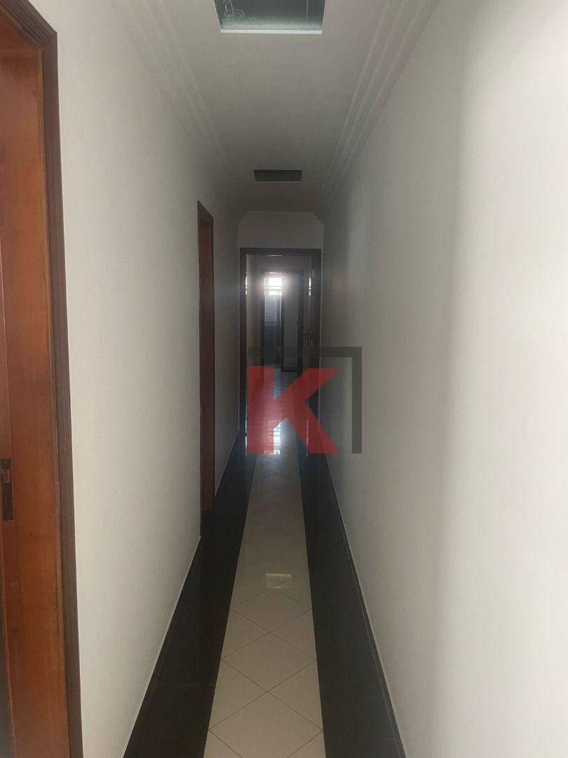 Casa de Condomínio à venda com 5 quartos, 192m² - Foto 12
