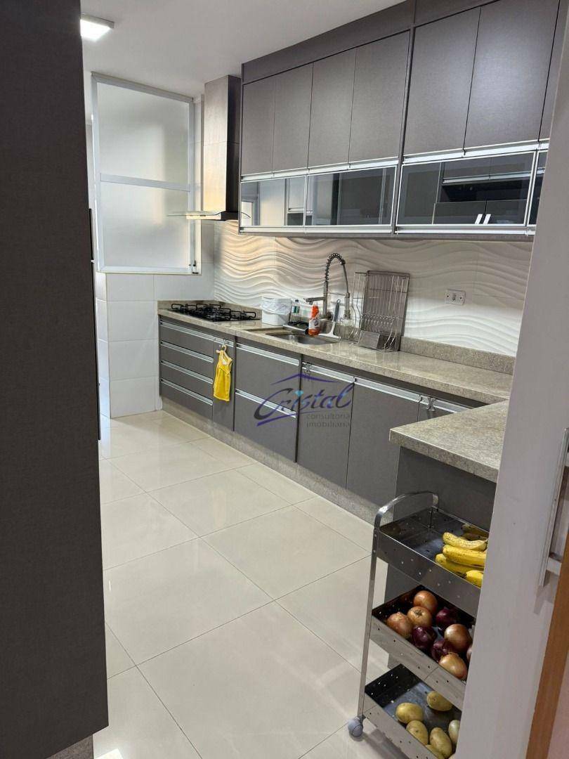 Apartamento à venda com 3 quartos, 135m² - Foto 42