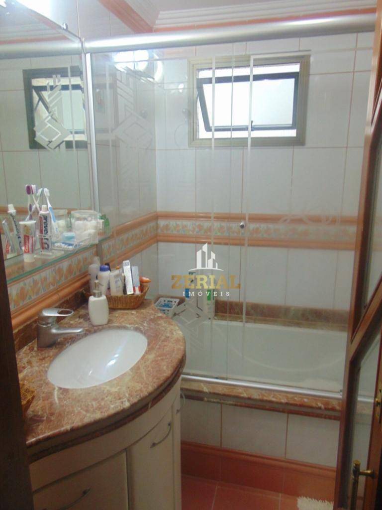 Apartamento à venda com 3 quartos, 166m² - Foto 23