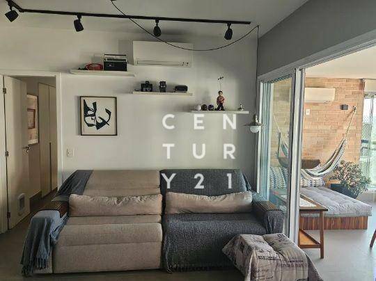 Apartamento à venda com 3 quartos, 117m² - Foto 10