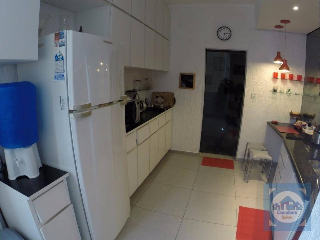 Apartamento à venda com 3 quartos, 180m² - Foto 16